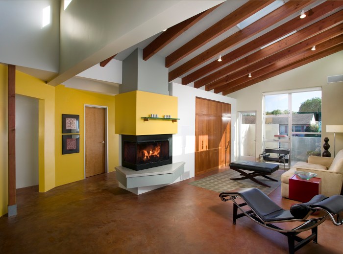 Kim House Living room